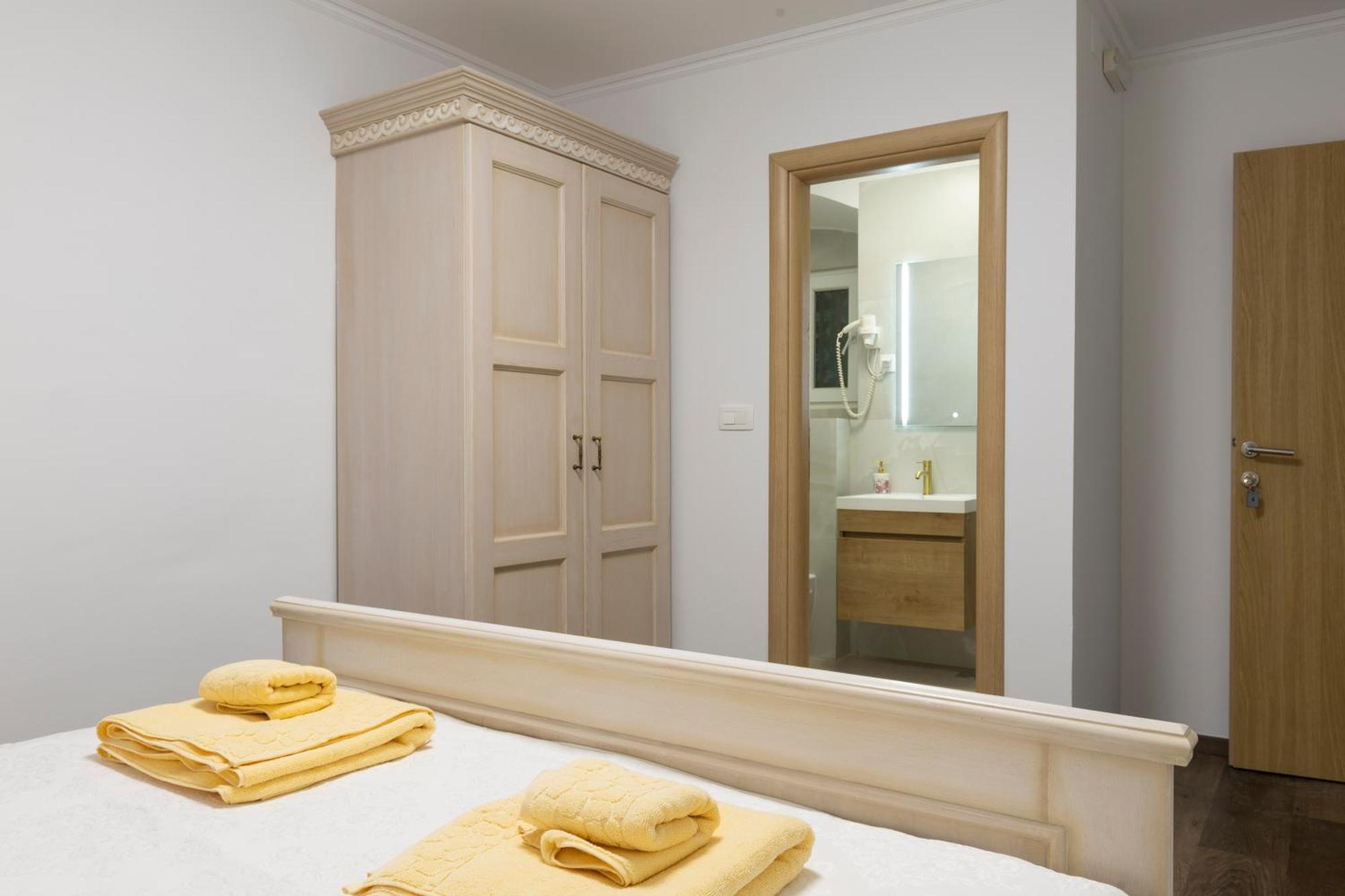 Split Varos Inn Ngoại thất bức ảnh