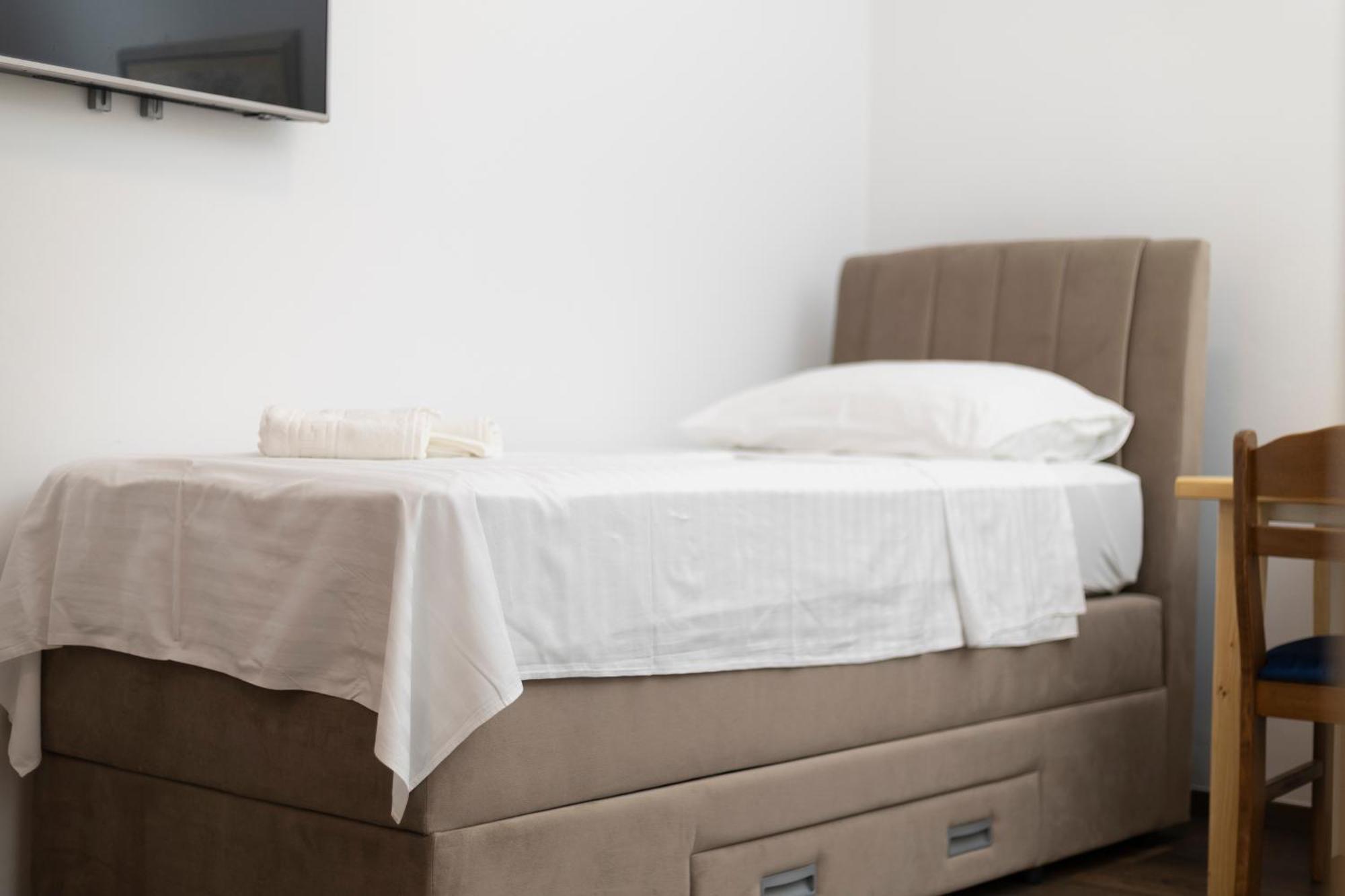 Split Varos Inn Ngoại thất bức ảnh