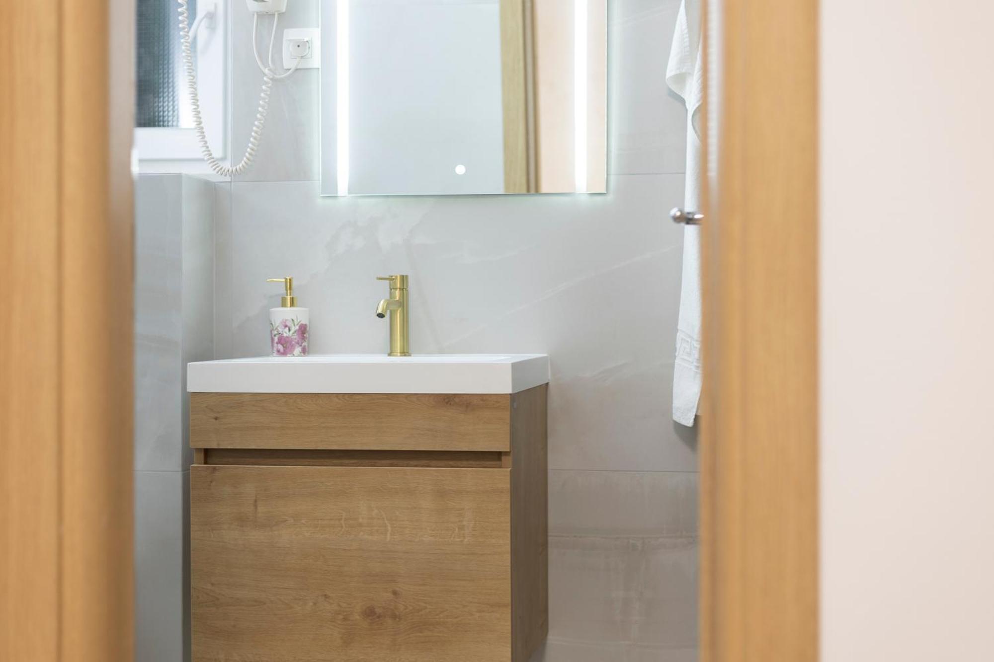 Split Varos Inn Ngoại thất bức ảnh