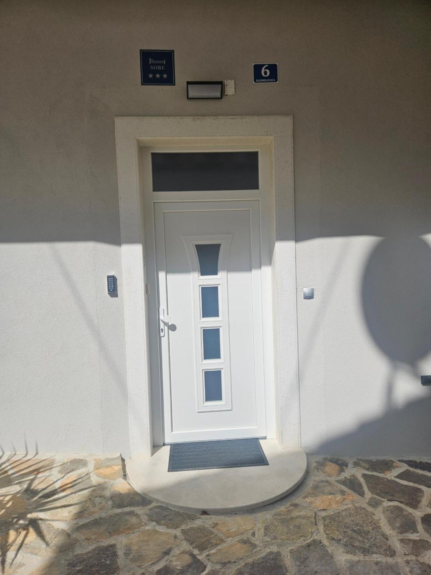 Split Varos Inn Ngoại thất bức ảnh